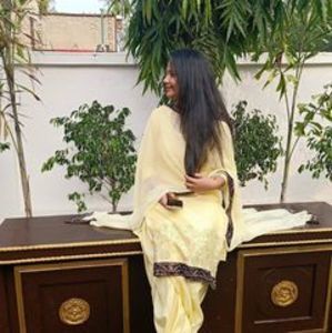 Meet your Posher, Narinder